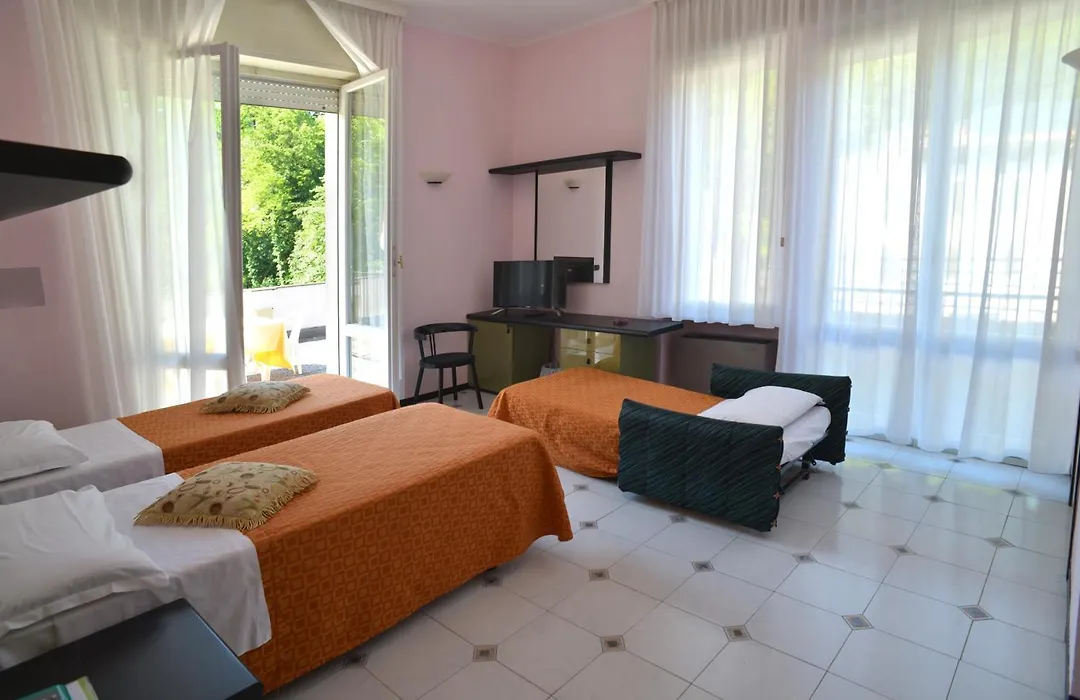 Hotel Salus-1